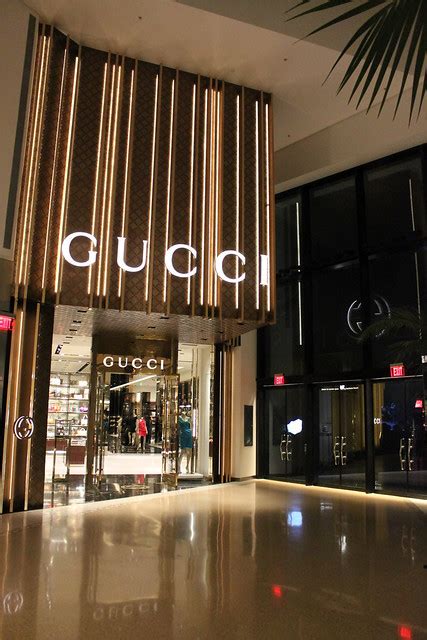 gucci outlets in georgia|gucci las vegas outlet.